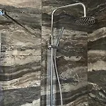 Loft Grand アパート シルミオーネ